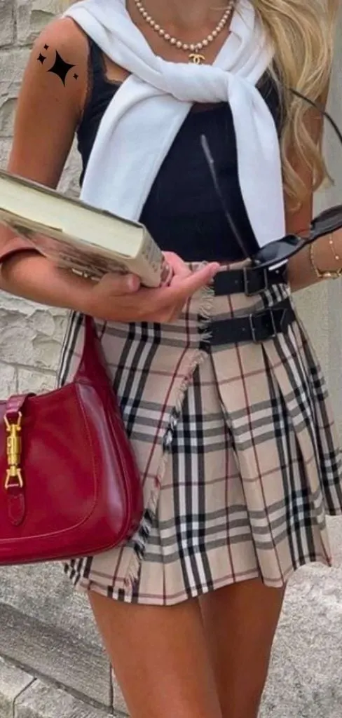 preppy burberry pleated skirt