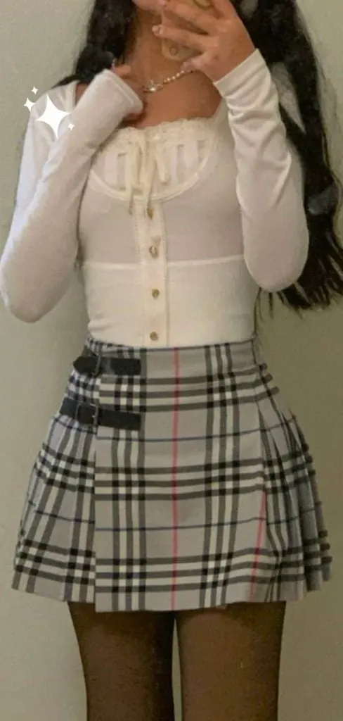 y2k burberry skirt grey