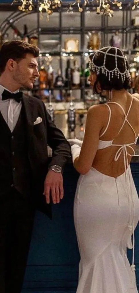 speakeasy bar outfit idea