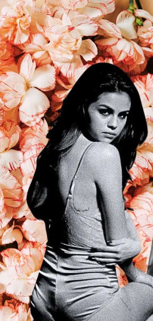 Selena Gomez's black and white wallpaper
