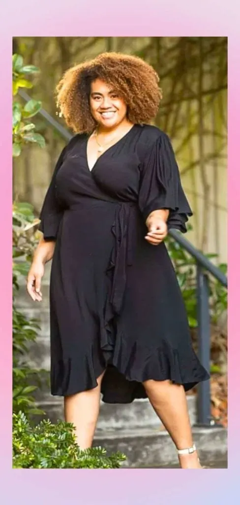 Mid-sleeve black wrap dress