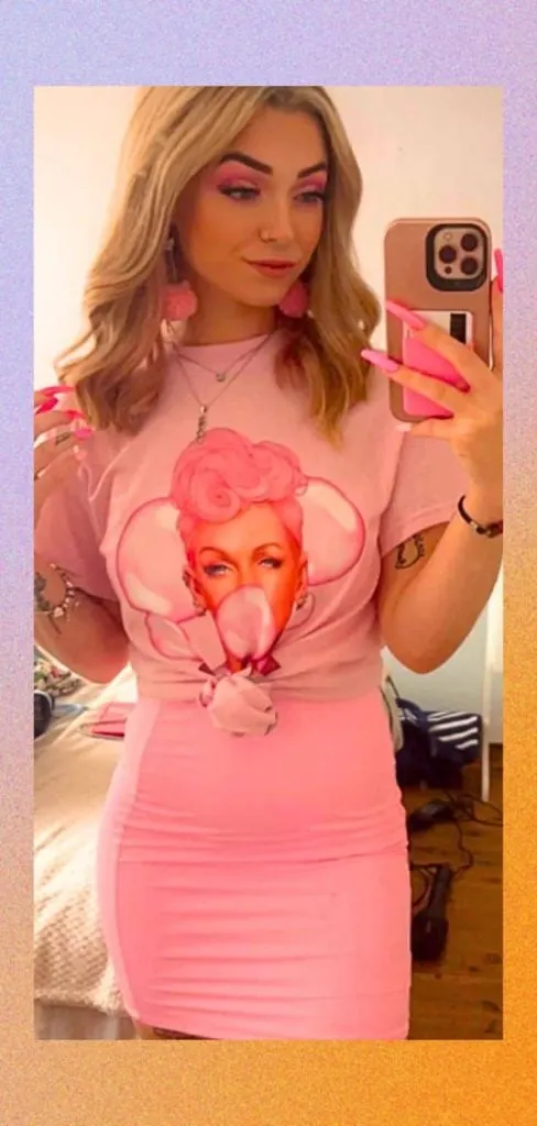 what to wear PINK concert