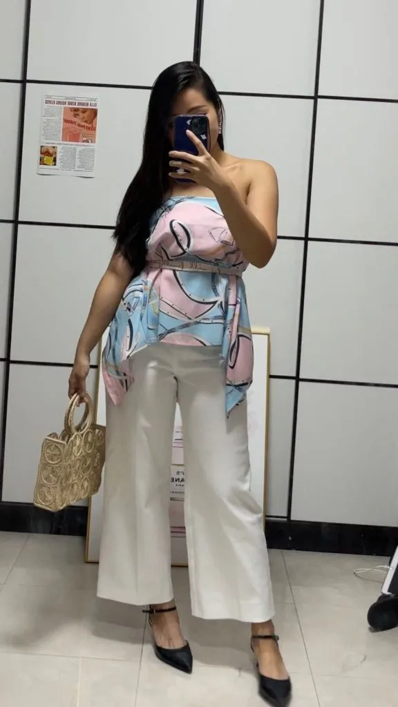 peplum top and white jeans outfit