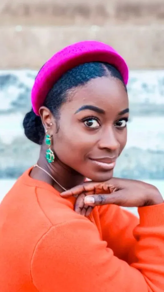 Thick headband outfit ideas