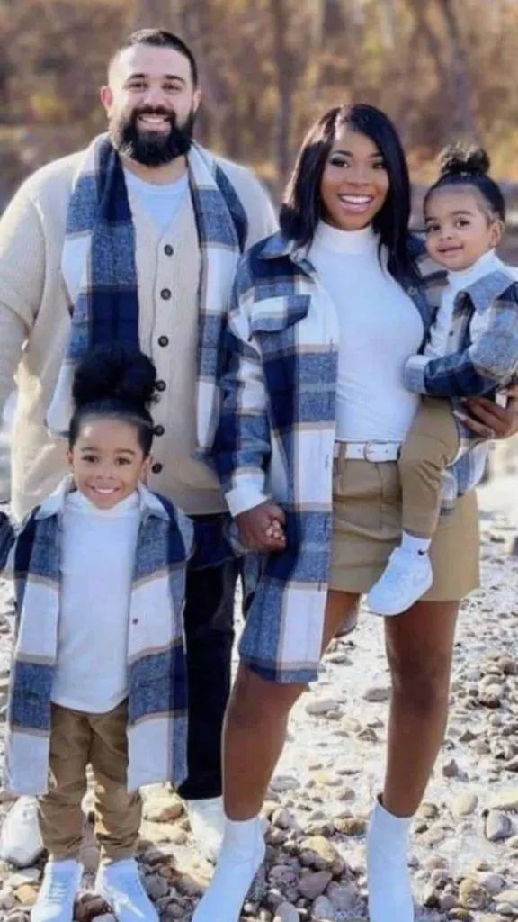 Family coordinating outfit