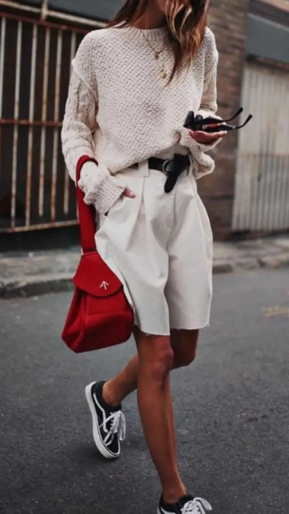 classy bermuda shorts winter outfits