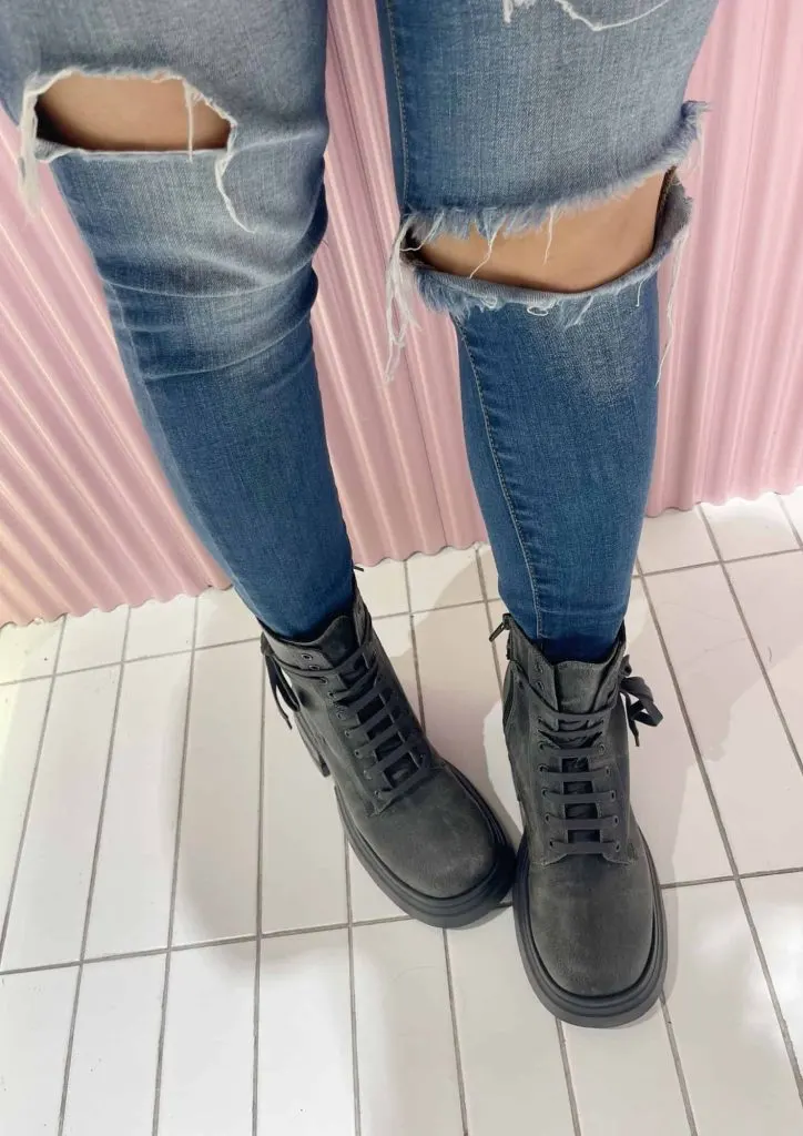 combat boots white shirt