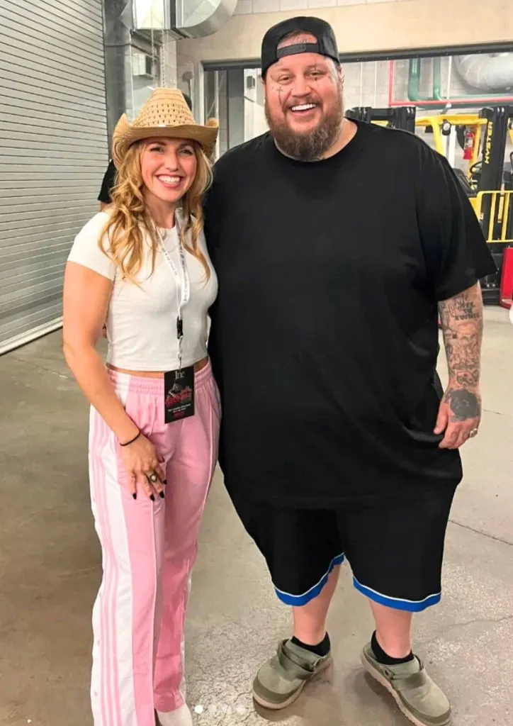 what to wear to Jellyroll concert