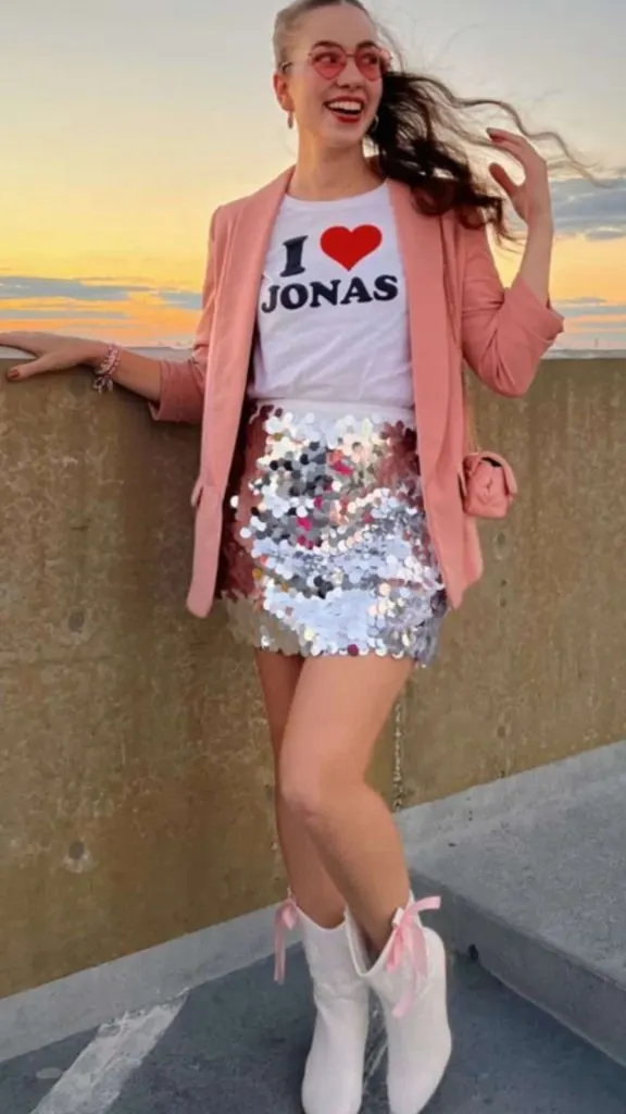 jonas brother inspired outfits