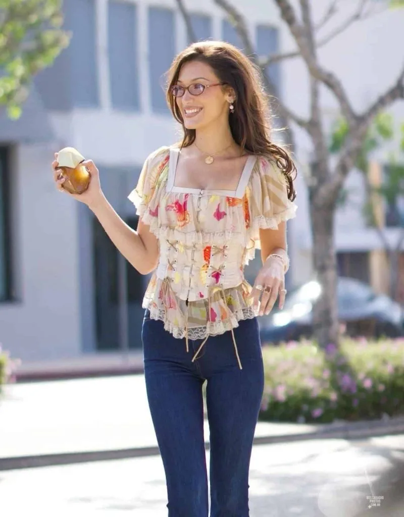 cute ruffle top and jeans