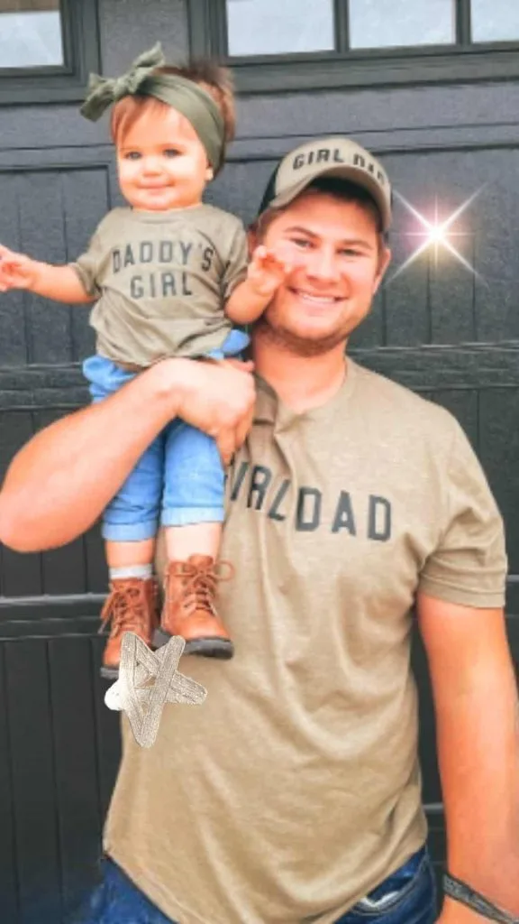 Daddy-daughter dance outfits