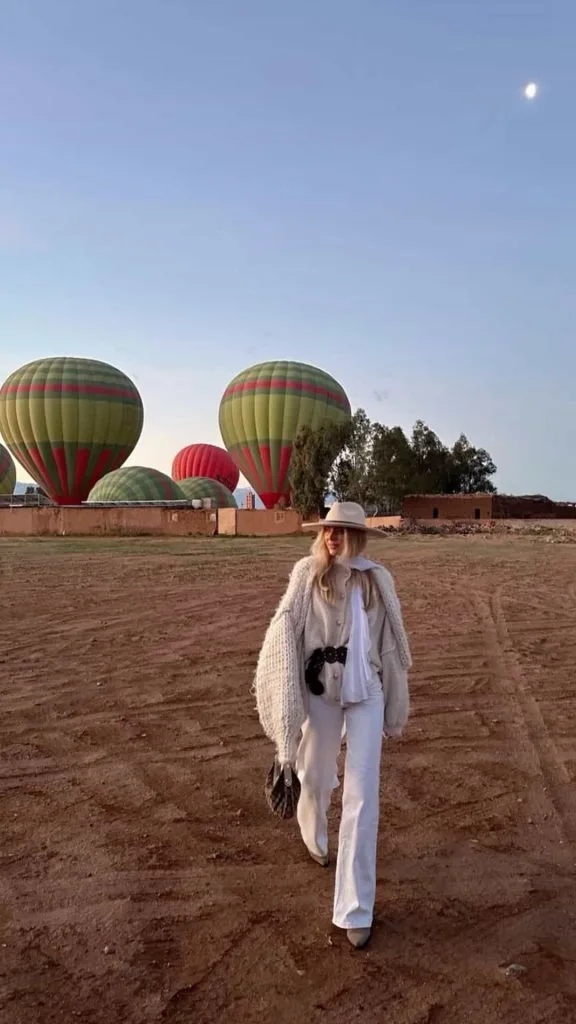Hot air balloon outfits with hat