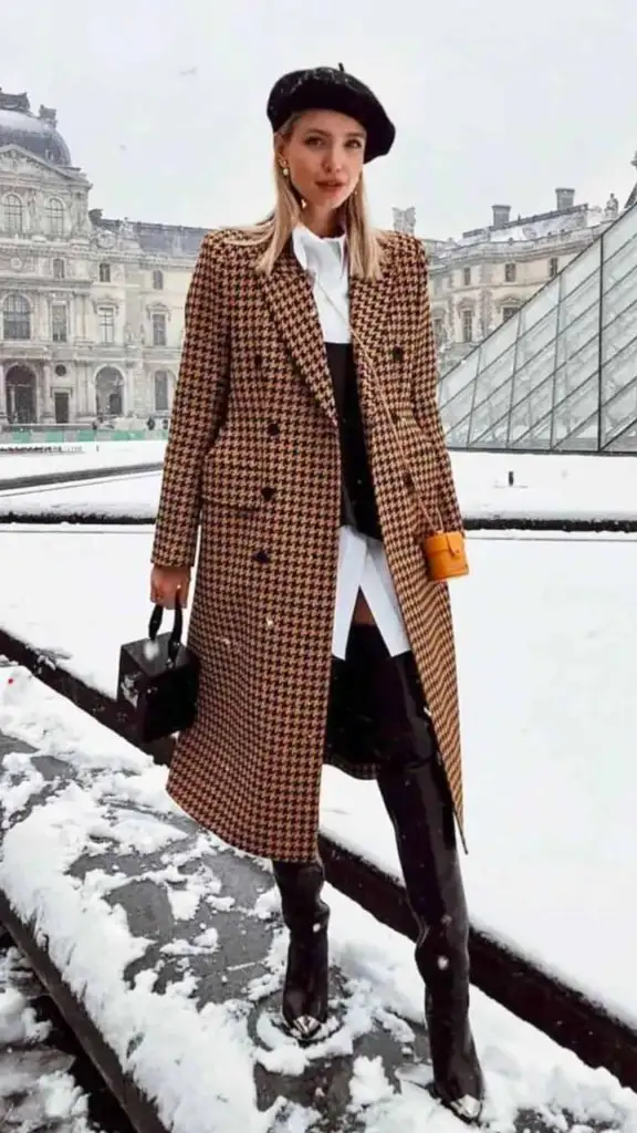HOW TO DRESS classy winter women