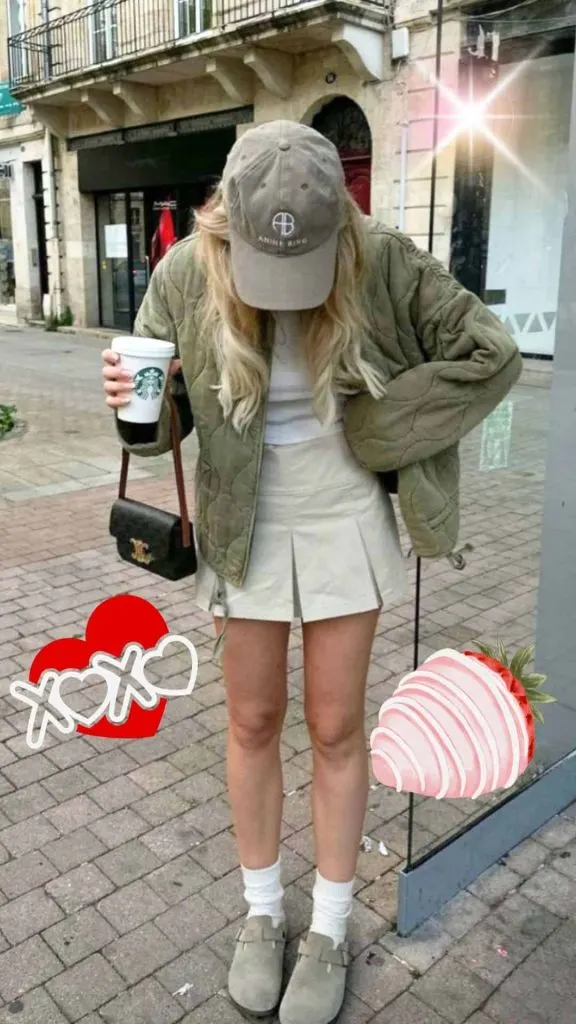 clogs aesthetic outfits