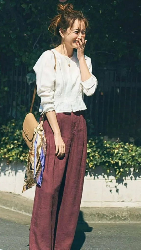 neutral color Japanese outfit ideas