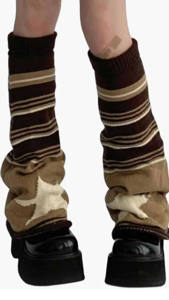 grunge leg warmers outfit ideas