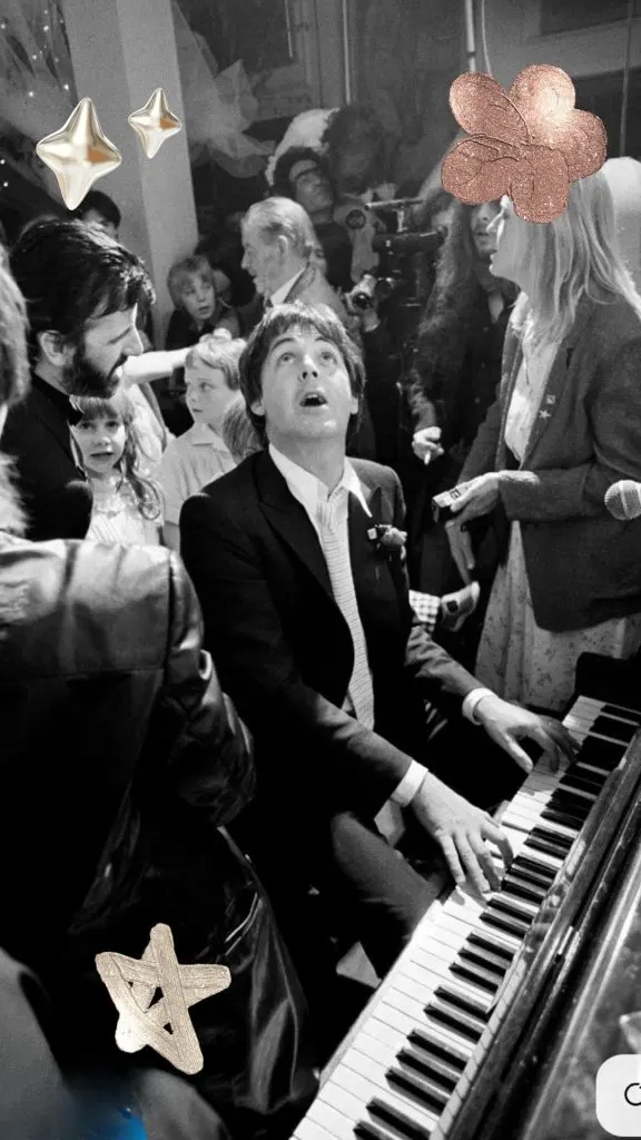 what to wear to dueling piano bar