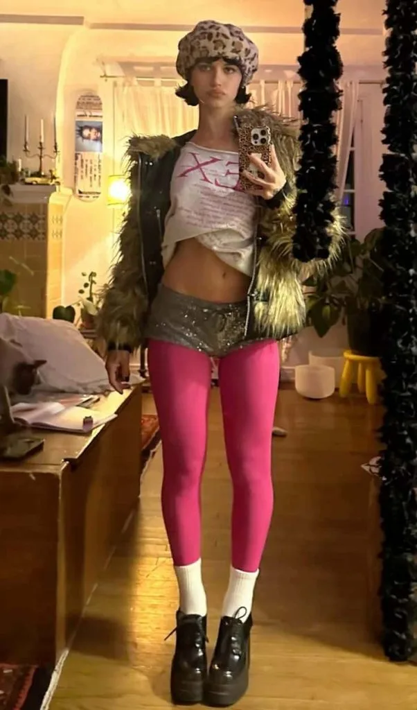 tights under shorts outfit