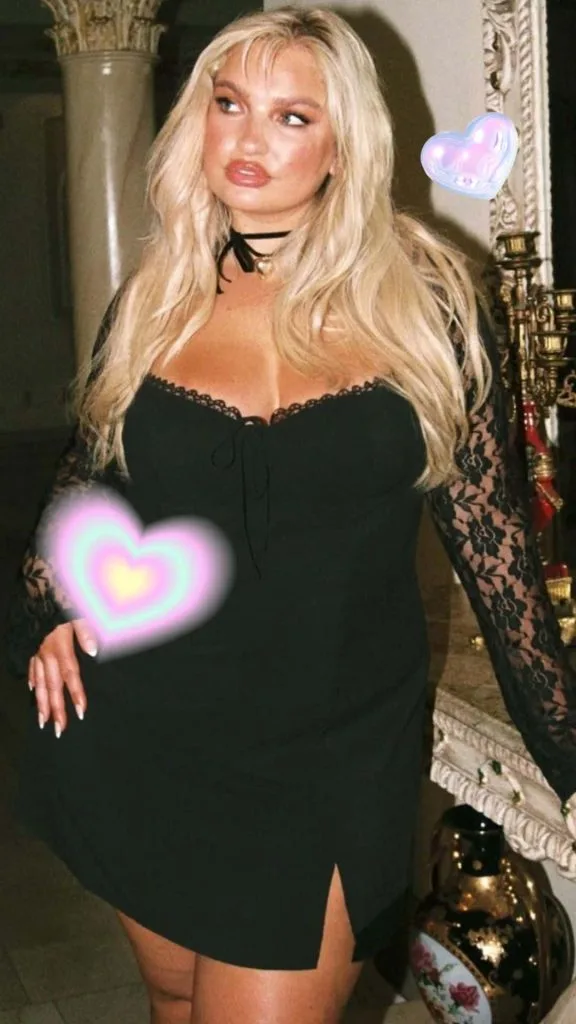 blacl dress Vegas outfit ideas