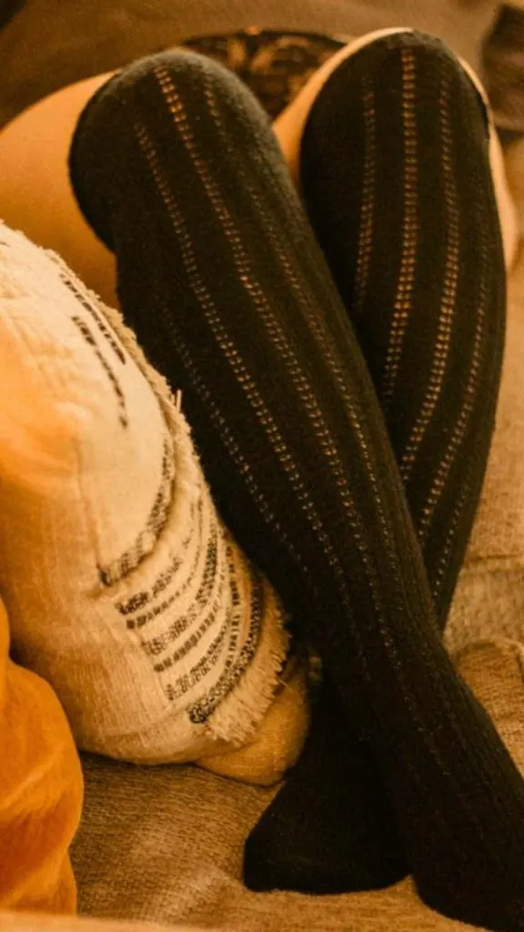 EASY POSE for boudoir shoot