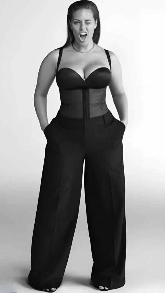 PLUS SIZE boudoir photoshoot