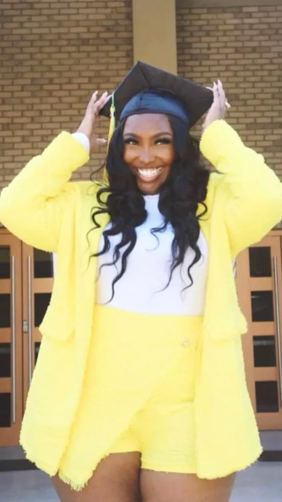 PLUS SIZE graduationo outfit