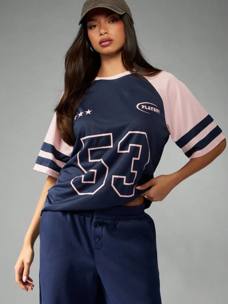 raglan tee outfit idea with baseball cap