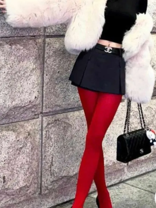 *2026* 18 red & burgundy tights + styling tips!❤️👇🏼