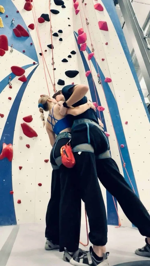  rock climbing date couple