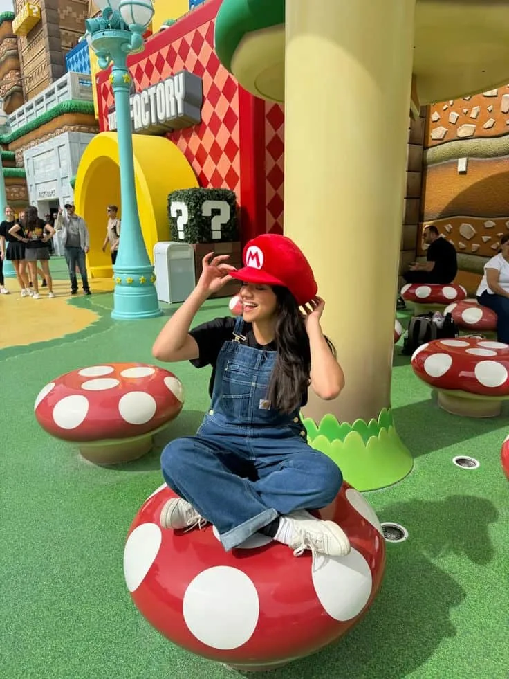 Universal Studio aesthetic outfit