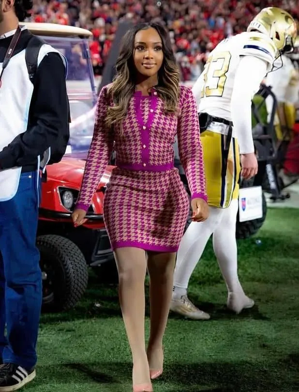 what to wear on TV makeup