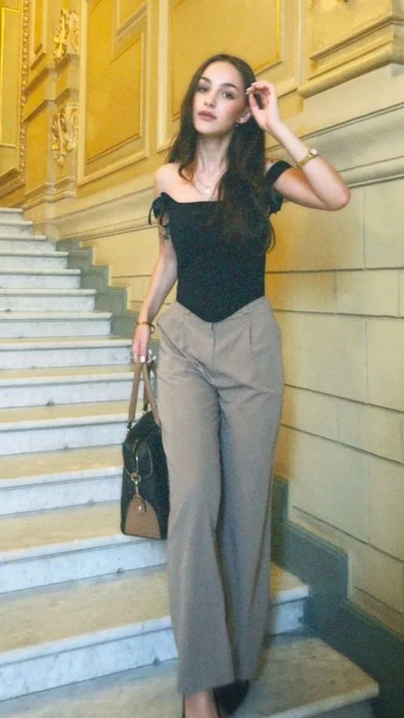 WHAT to wear boardway show