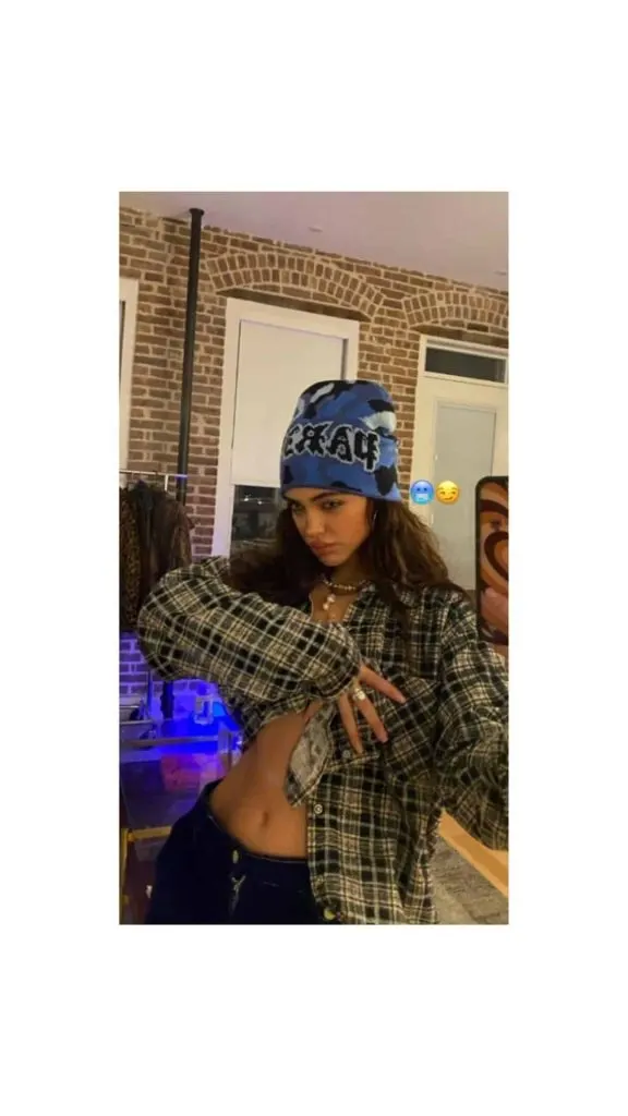 beanie gorpcore outfit