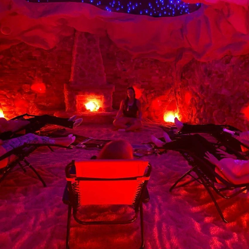 what to wear salt therapy