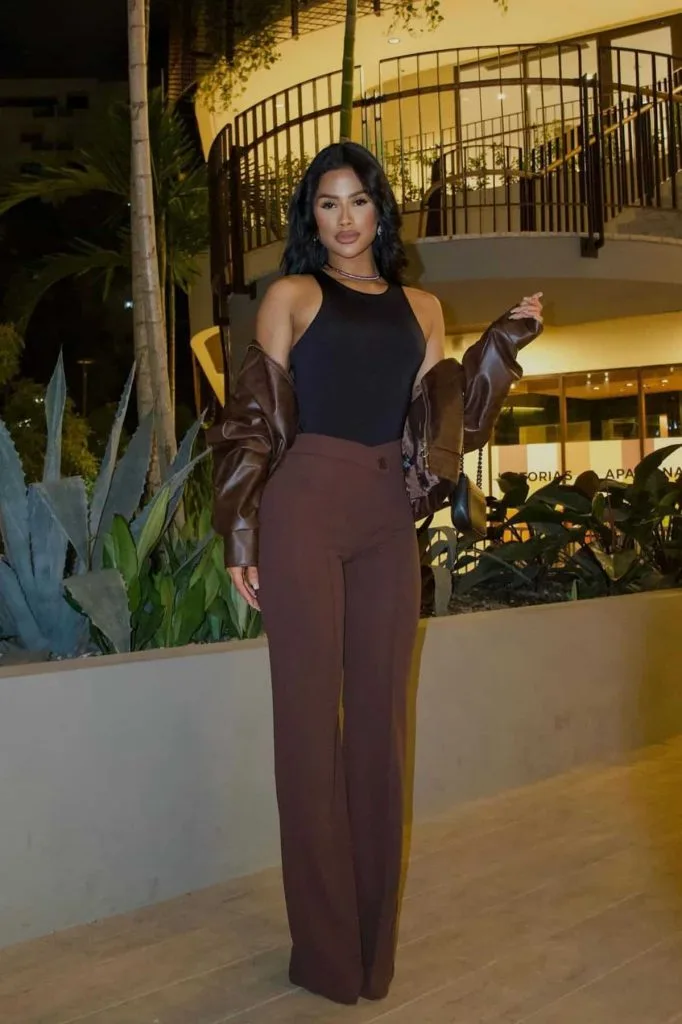 brown dress pants outfit