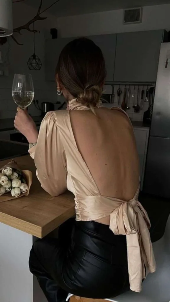 backless top valentine's day