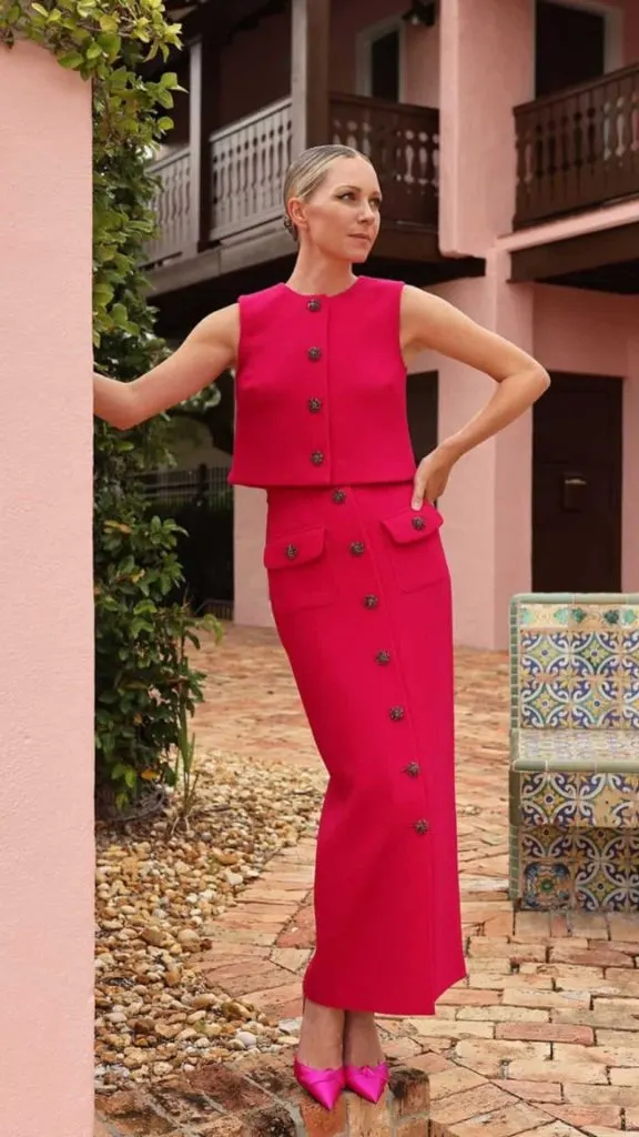 feminine fashion bloggers