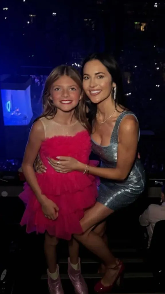 Rachel Parcell fashion influencer 