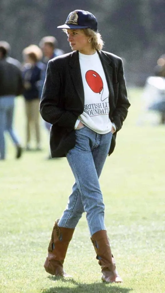 how to wear blazer Queen Diana