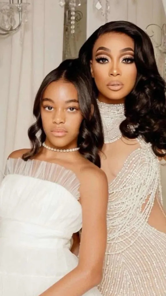 Mother daughter photoshoot outfit ideas black women