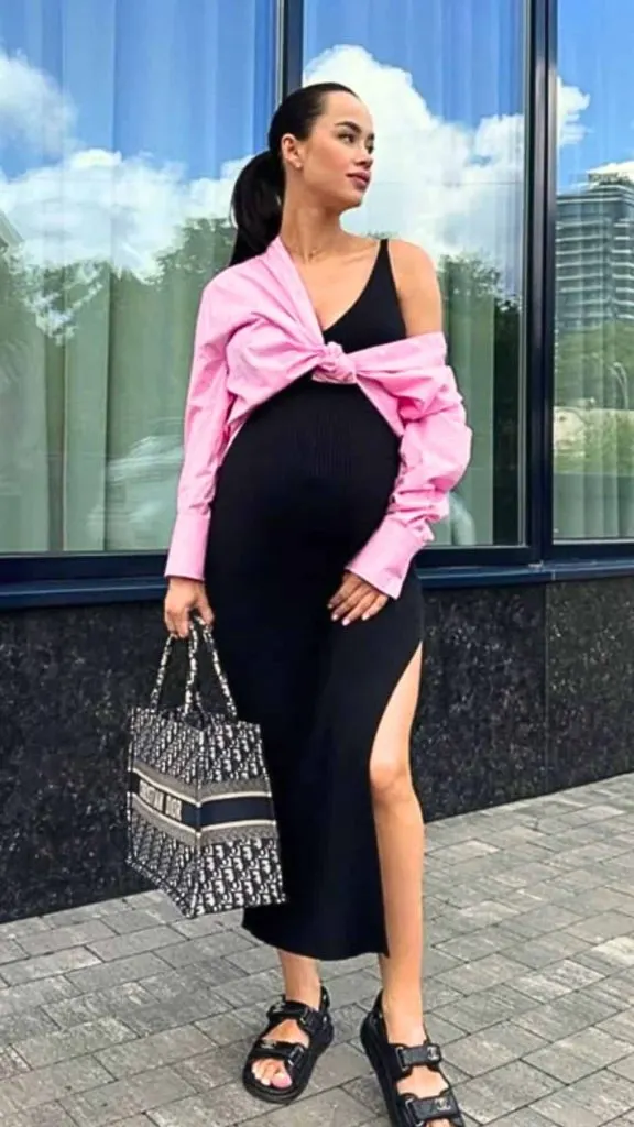 hot pregnancy outfit