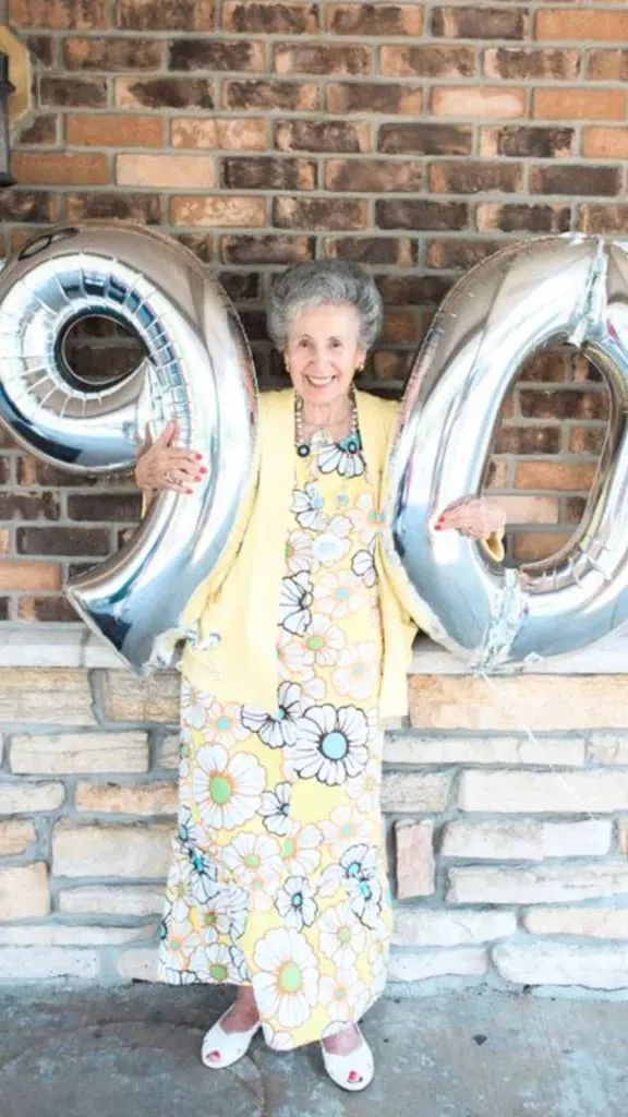 90th birthday party outfit women