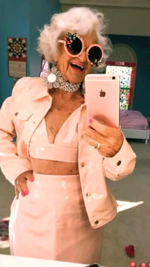 What is the color for a 90th birthday PINK