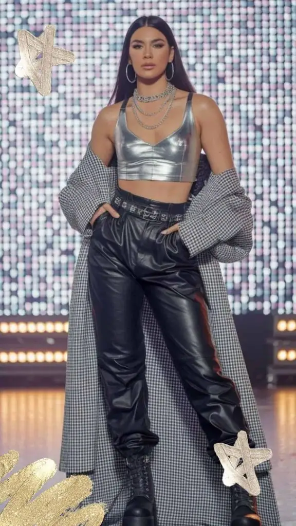 Dua Lipa concert outfit ideas