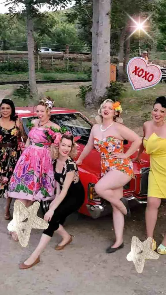 tiki bar outfit ideas retro