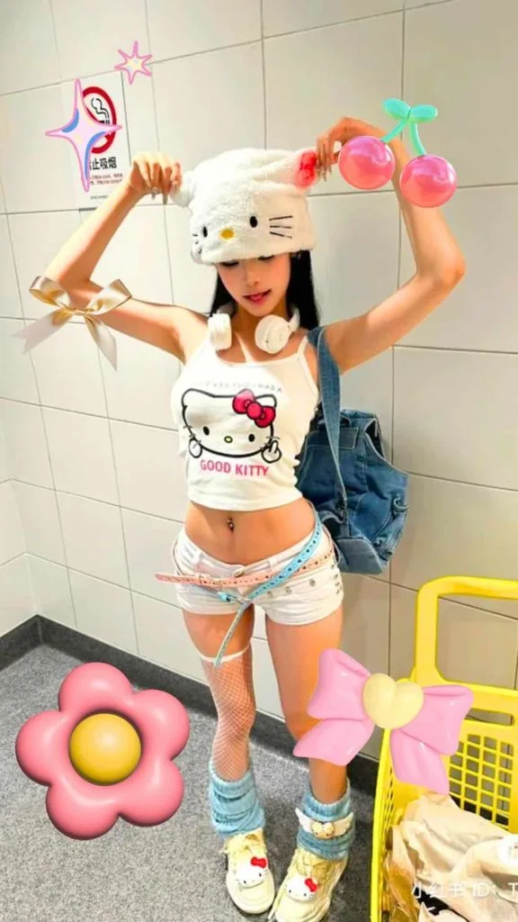 hello kitty outfits y2k