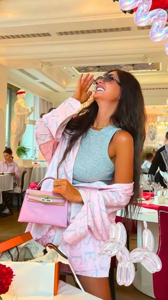 pink hermes bag outfit