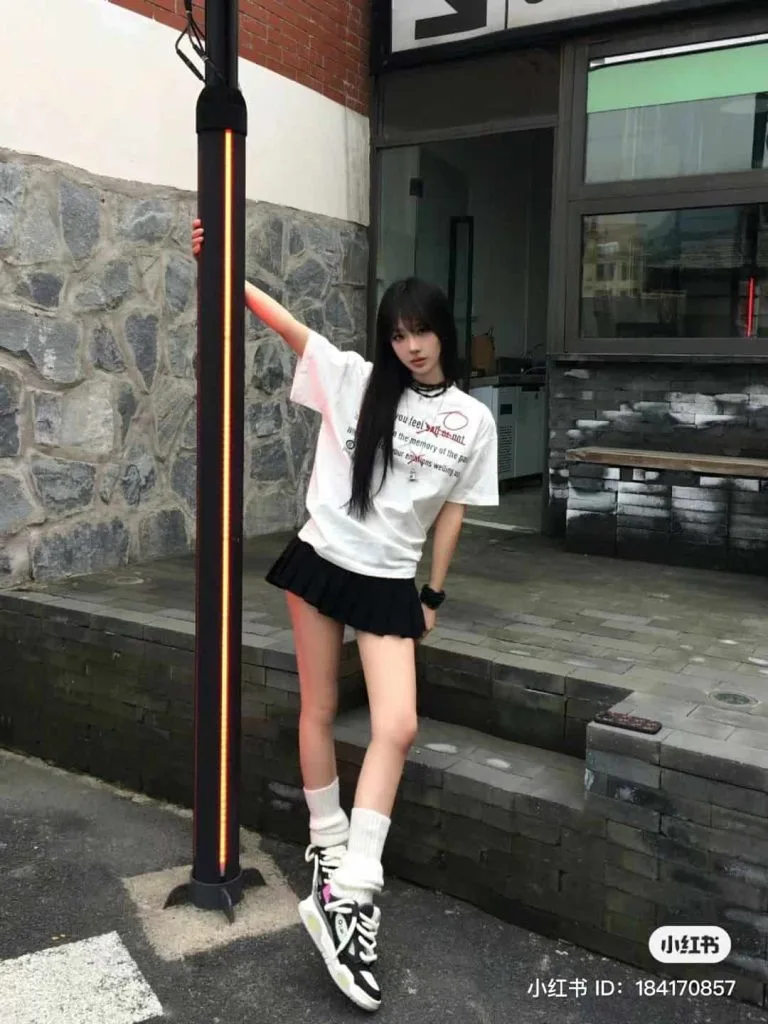 acubi outfits  mini skirt