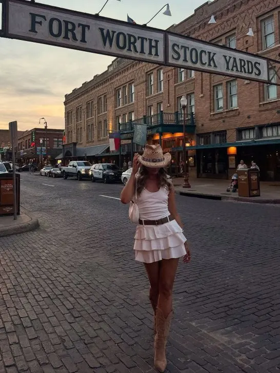 What to wear to Stockyards Redeo? 8 oddly specific tips <3!