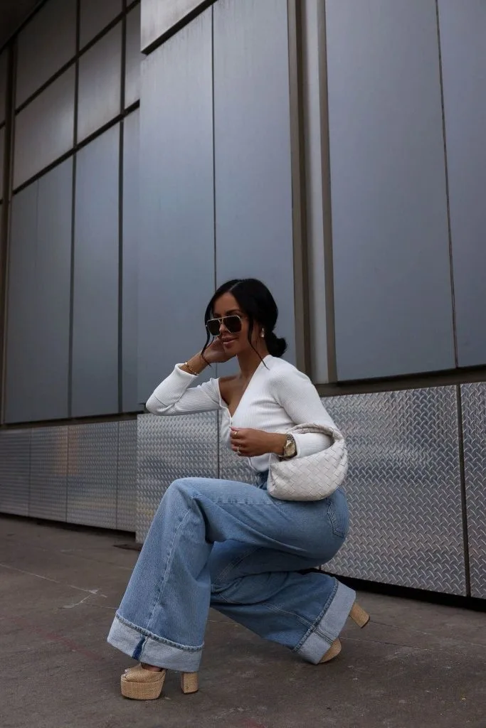 WIDE LEG JEANS and platform heels